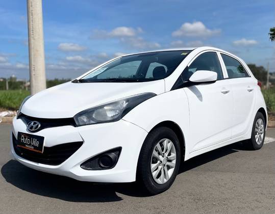 HYUNDAI HB20 1.0 COMFORT PLUS 12V FLEX 4P MANUAL